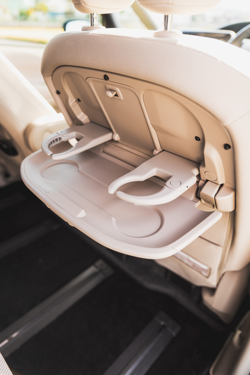 Illustration for article titled Japan’s Best-Selling Minivan Is Smarter Than It Looks